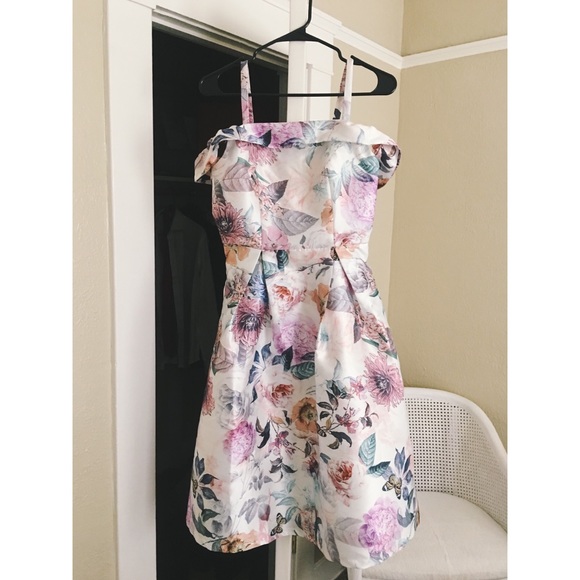 Spring Tea Party Dress - Picture 3 of 4